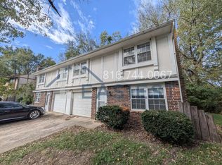 14112 Merrywood Cir, Grandview, MO 64030