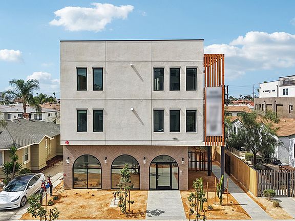 3rd image of 4456 30th St #207