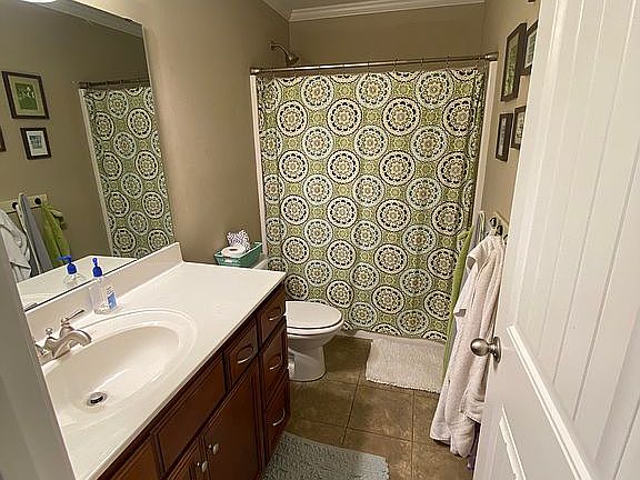 4th image of 651 Olivia Dr