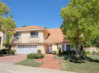 29465 Fountainwood St, Agoura Hills, CA 91301
