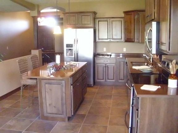 2nd image of 8221 S Seven Oaks Dr