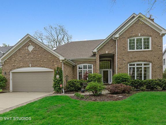 2nd image of 379 N Pondview Dr