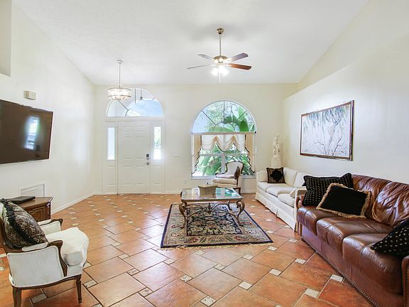3rd image of 2217 SE Melaleuca Boulevard