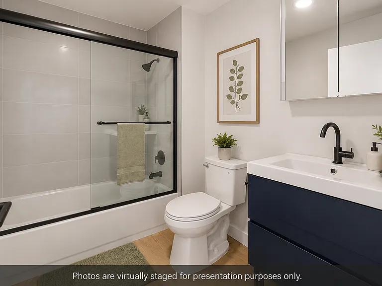 266 S Park View St #266 — Photo 7