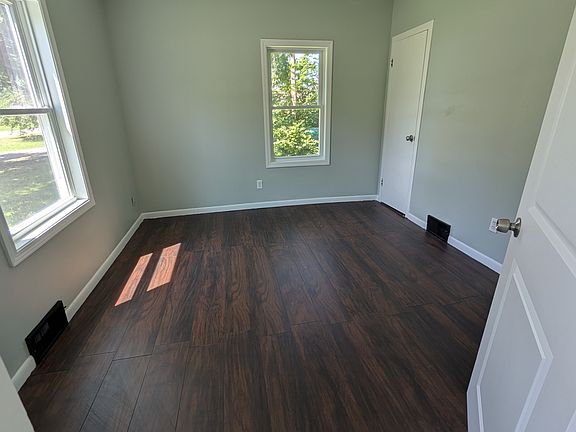 Bedroom #1