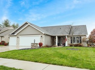 7907 Canonero Ln, Fort Wayne, IN 46825