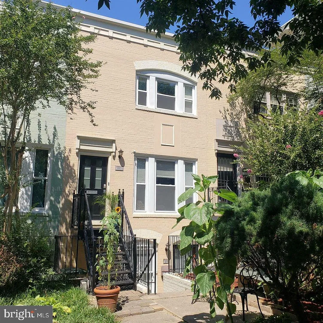 1 bed, 1.0 bath, 680 sqft, $2,800 — Photo 1