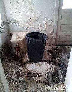 5th image of 671 E 116th St