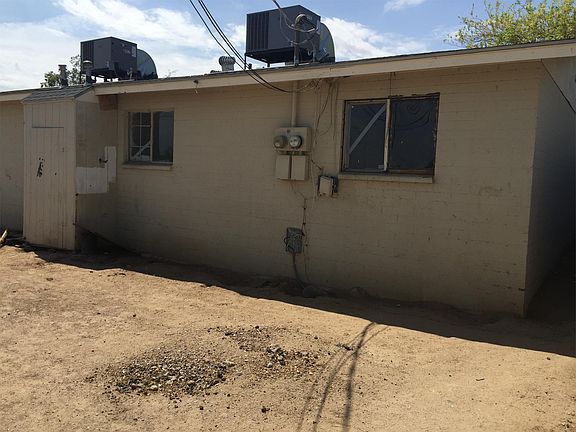 5th image of 814 E Siesta Dr APT 1
