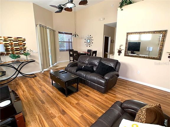 4th image of 407 High Point Dr