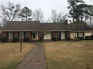 108 Spruce St, Washington, NC 27889