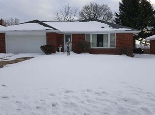 23606 Hillcroft Dr, Warrensville Heights, OH