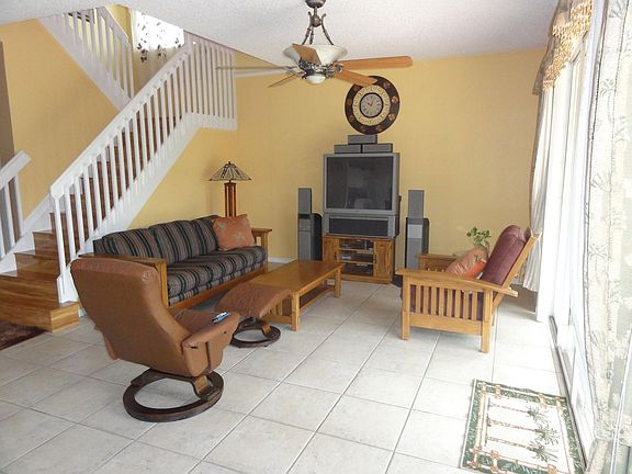 5th image of 125 Saratoga Blvd W