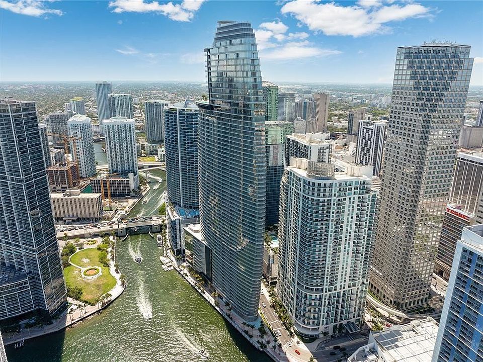 1st image of 300 Biscayne Blvd Way #2508