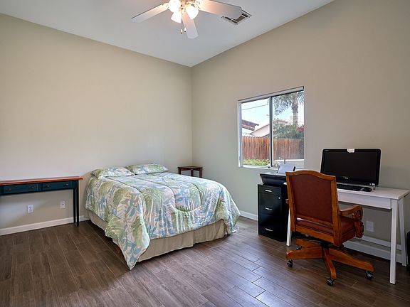 4th image of 51470 Calle Guatemala