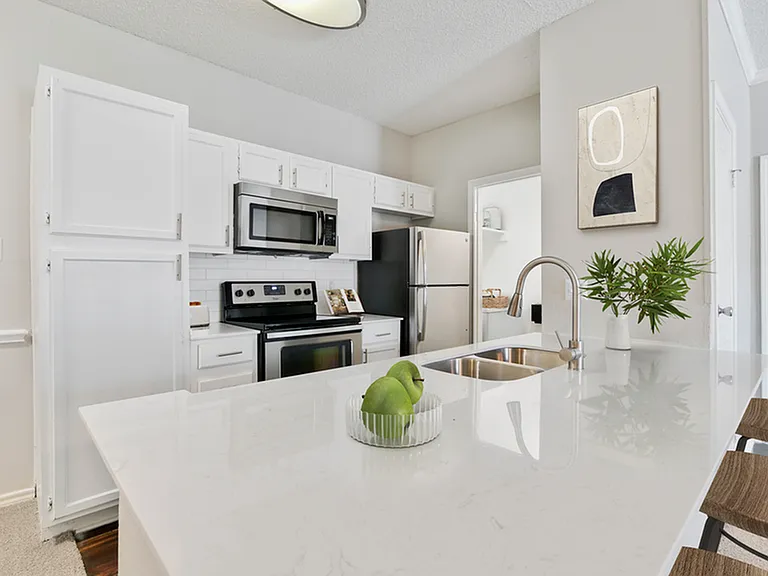 Estates at Las Colinas - U Renovation