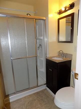 4th image of 201 Evergreen St #83C
