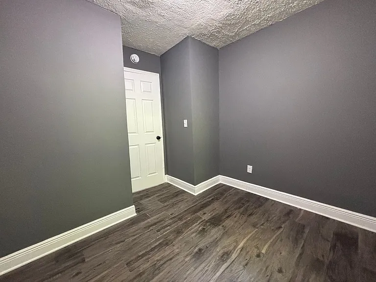 14 Kansas St #D — Photo 13