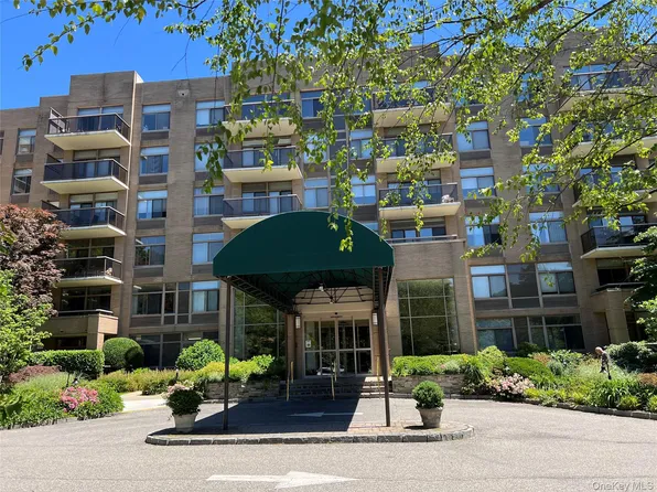 35 N Chatsworth Avenue #1J, Larchmont, NY 10538