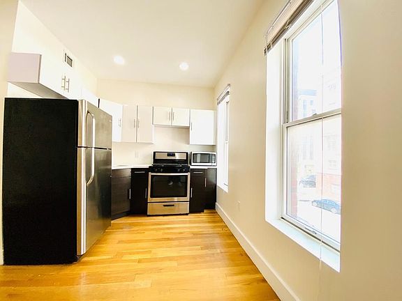 2nd image of 576 Marcy Ave #2D