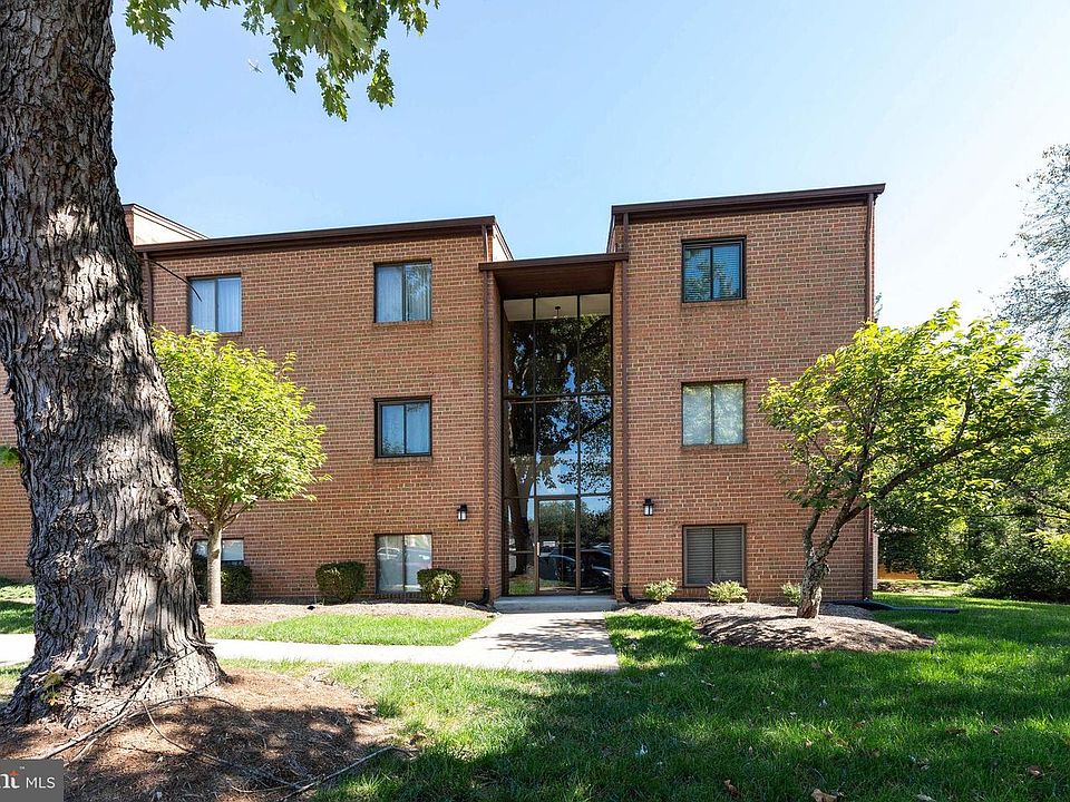 1st image of 10618 Provincial Dr APT B