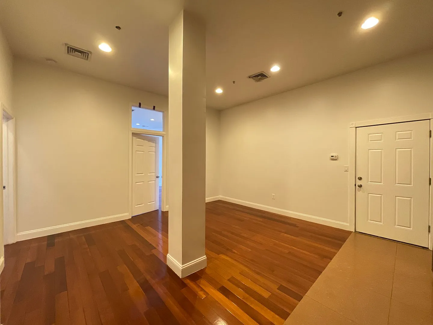 1027 Ridge — Photo 4