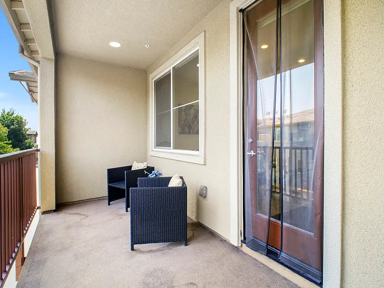 1336 N Capitol Ave #6 — Photo 23