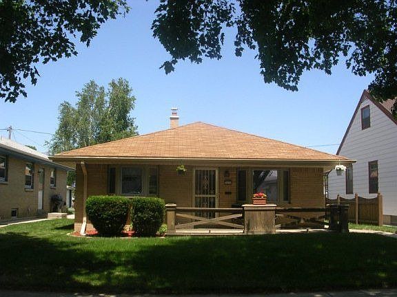 1st image of 3650 E Morris Ave