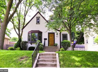 563 Montrose Ln, Saint Paul, MN 55116
