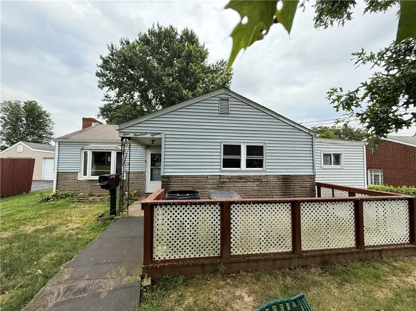 115 Madison Dr, New Kensington, PA 15068