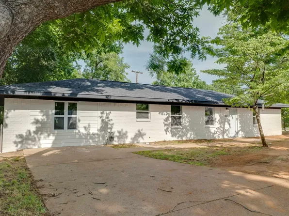800 N Tennessee St, Palestine, TX 75801