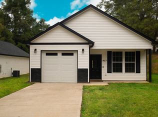 437 Liberty St, Woodruff, SC 29388