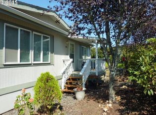 15980 Bayview Dr, Brookings, OR