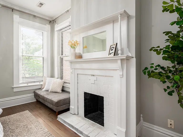 926 City Park Ave — Photo 24