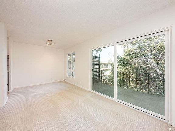 2nd image of 816 N Delaware St APT 414