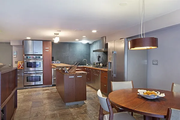 Rented by Corcoran | media 28