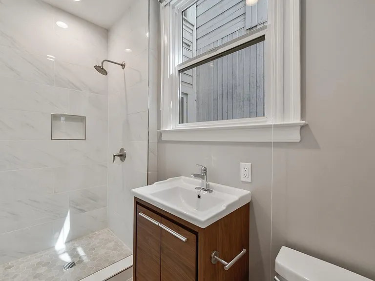 19 Harriet St — Photo 14