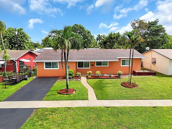 2nd image of 5921 NW 15th St