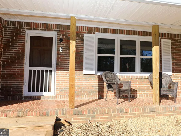 77 Franklin Hwy — Photo 6