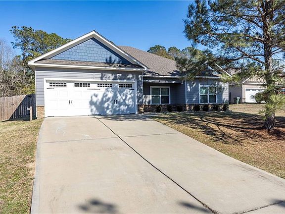 2nd image of 70 Apache Trl