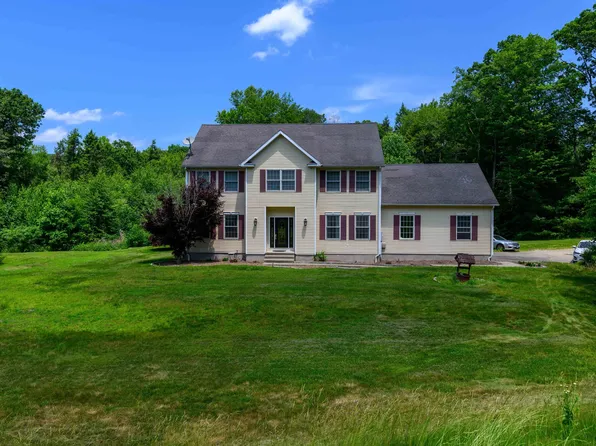 32 Old Country Road, Oxford, CT 06478