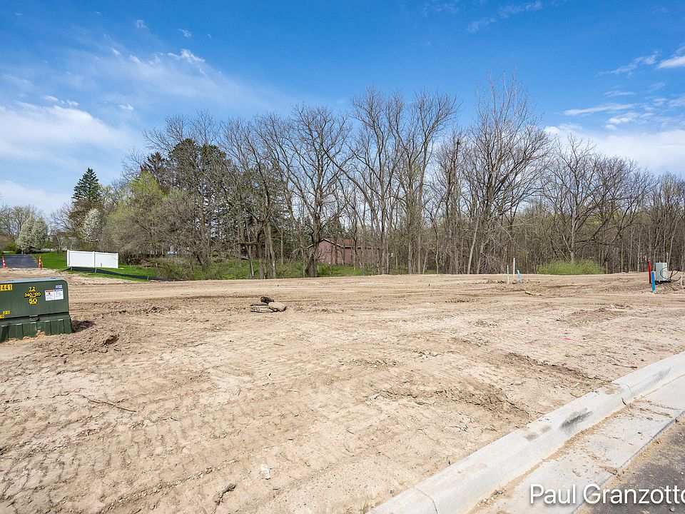 1st image of 5575 Blackberry Ln NE