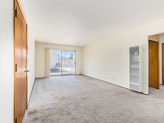 2nd image of 2142 San Antonio Ave #D