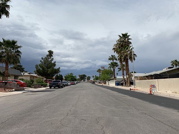 5th image of 5040 Hayward Ave