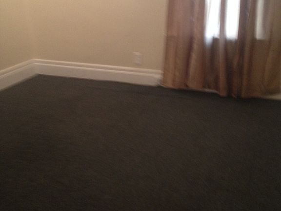 4th image of 1143 Haeberle Ave