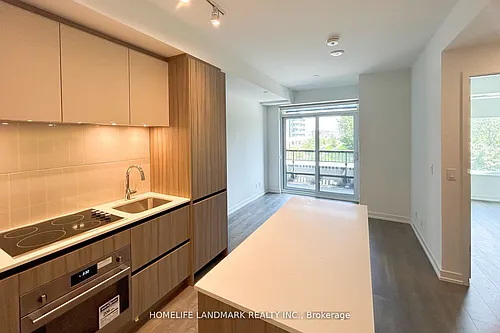 8 Beverley Glen Blvd Photo 1