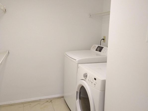 1103 Green Pine Blvd APT F1