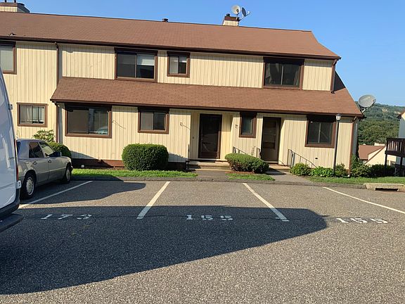 3rd image of 155 Beacon Hill Cmn Unit 155