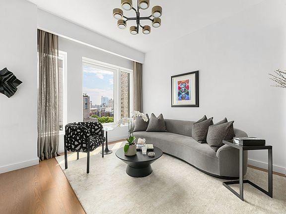 3rd image of 202 Broome St #7D