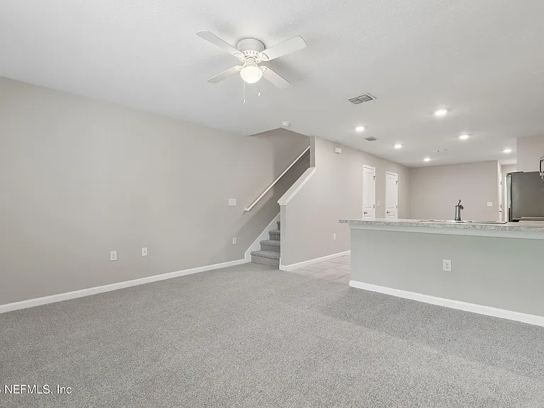 5988 Creekside Crossing Dr — Photo 11